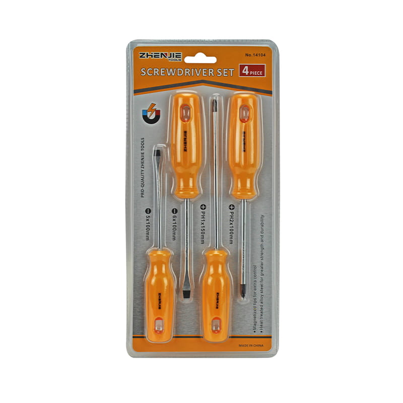 Sada 4 kusů ergonomicky navržených šroubováků CRV